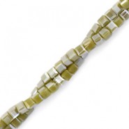 Top Facet kralen Cube 2x2mm Lizard green-pearl shine coating